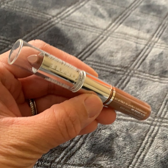 Clinique Other - 🆕 Clinique 2-in-1 Lipstick 💄 & long last glosswear SPF 15